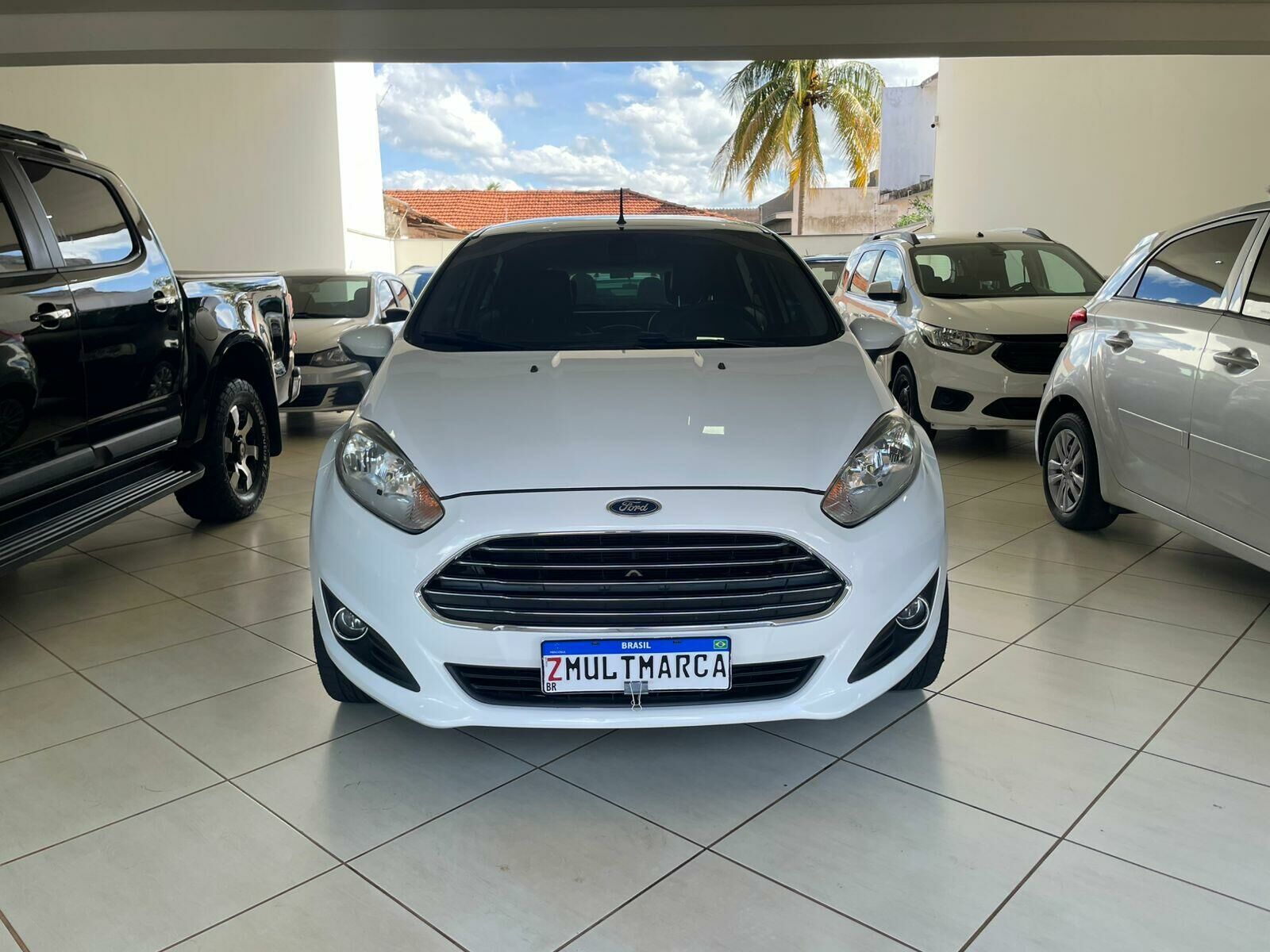 Imagem do veículo  FORD NEW FIESTA HATCH TITANIUM 1.6